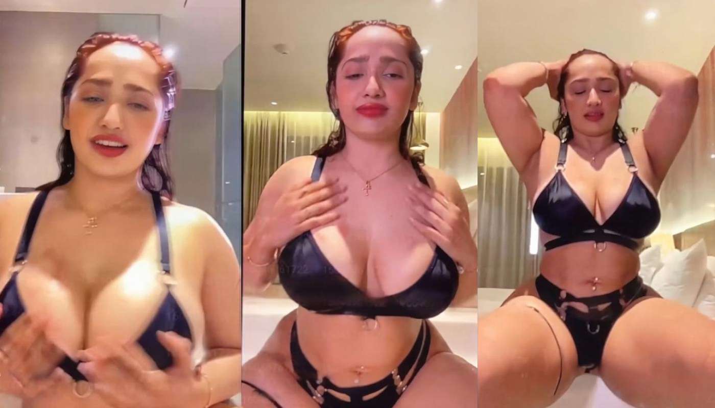 Aditi Mistry SEX live in bathtub PART 1
